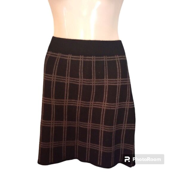 Willi Smith wool blend stretchy knit plaid skirt - Picture 1 of 6
